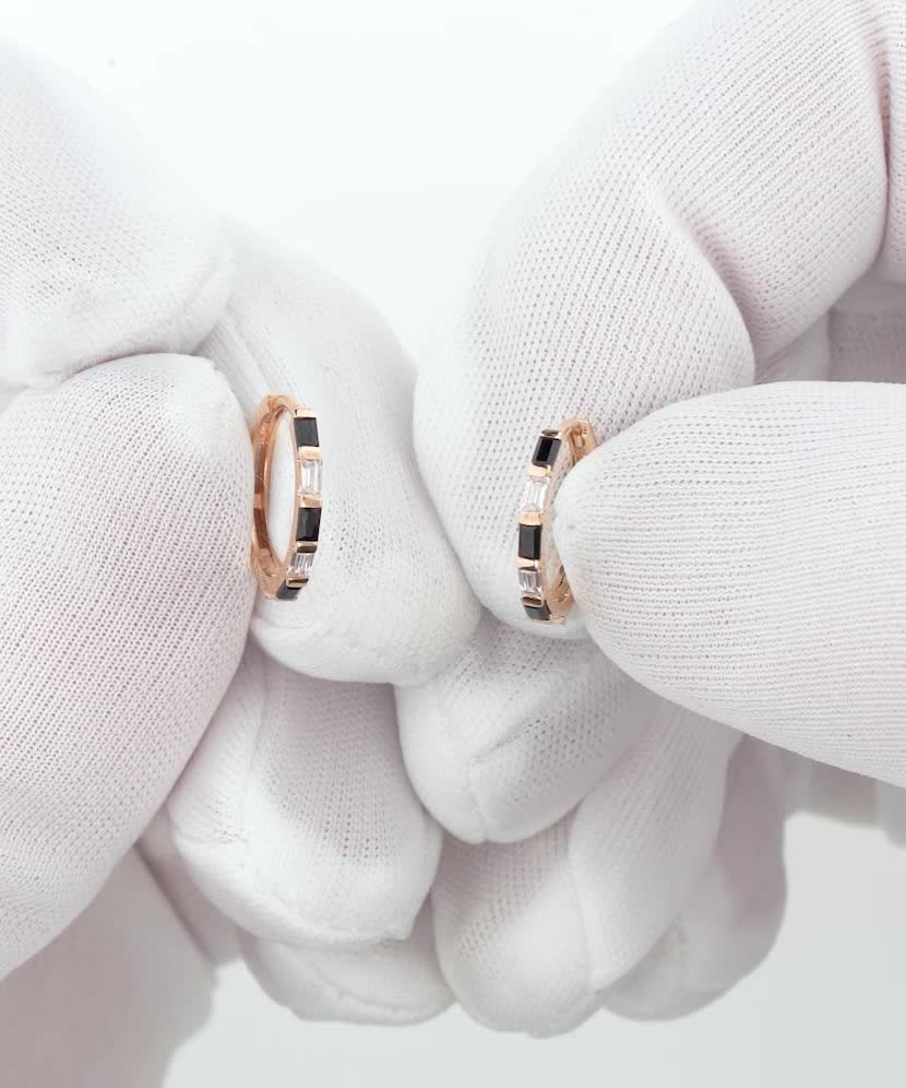 Kuldkõrvarõngad tsirkoonidega