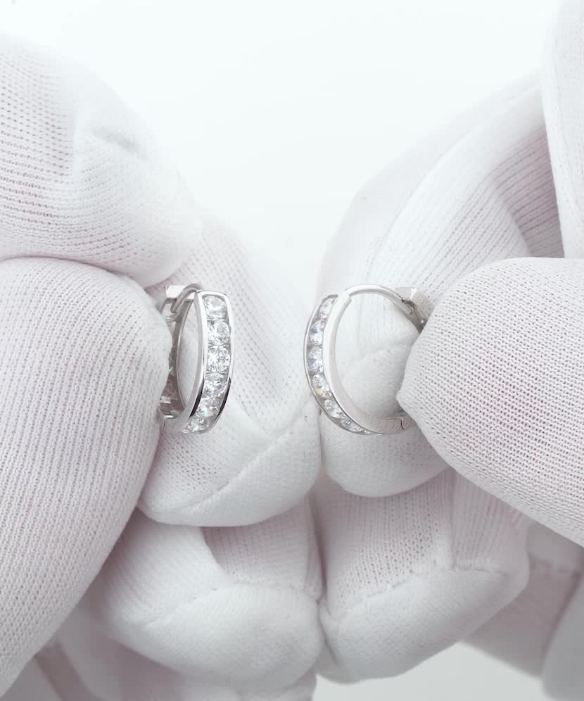 Серьги из белого золота с цирконами