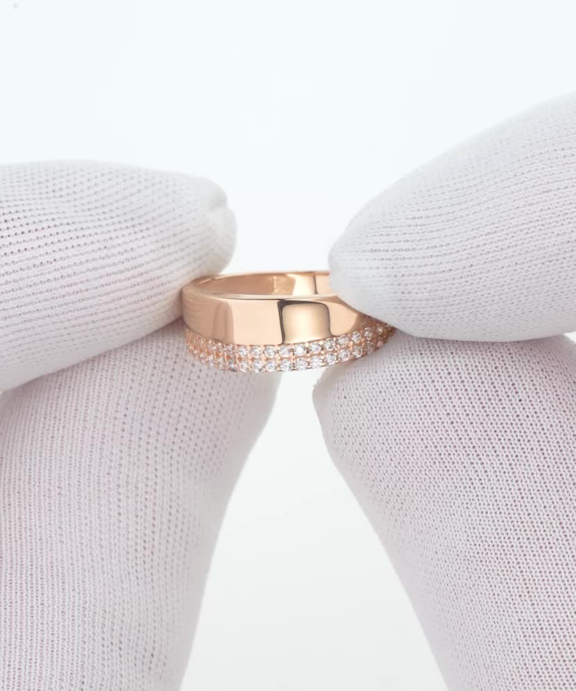 Золотое кольцо с цирконами