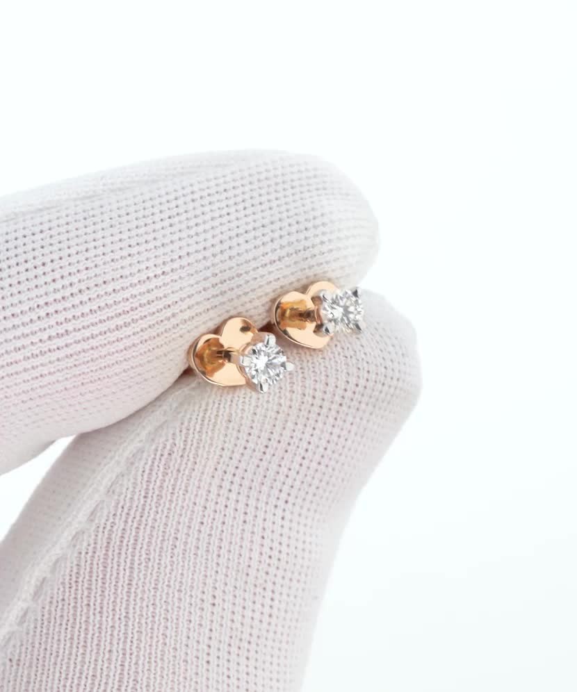 Золотые серьги с алмазами