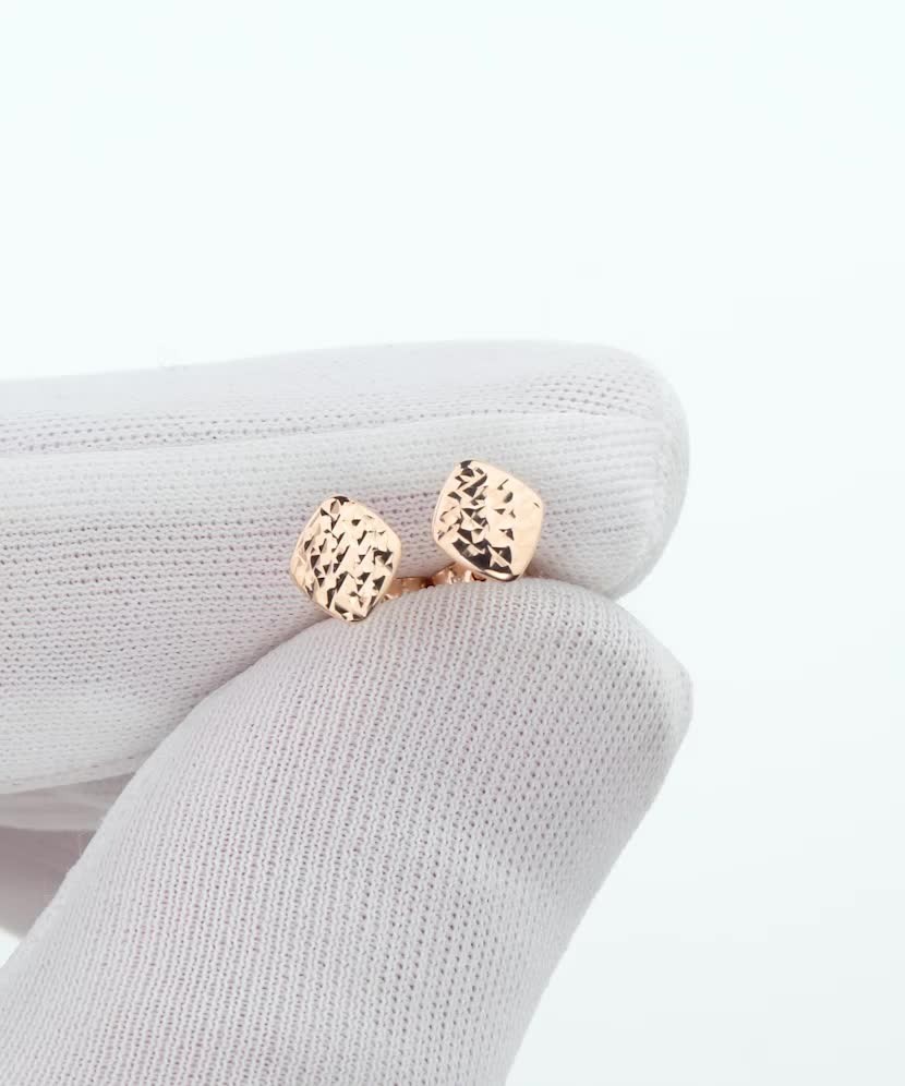 Золотые серьги