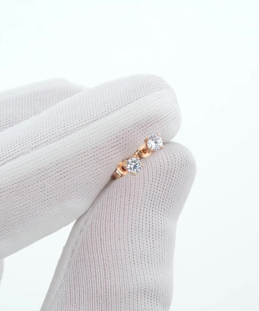 Золотые серьги с цирконами