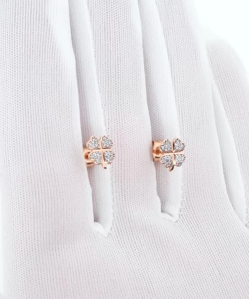 Серьги из золота с бриллиантами