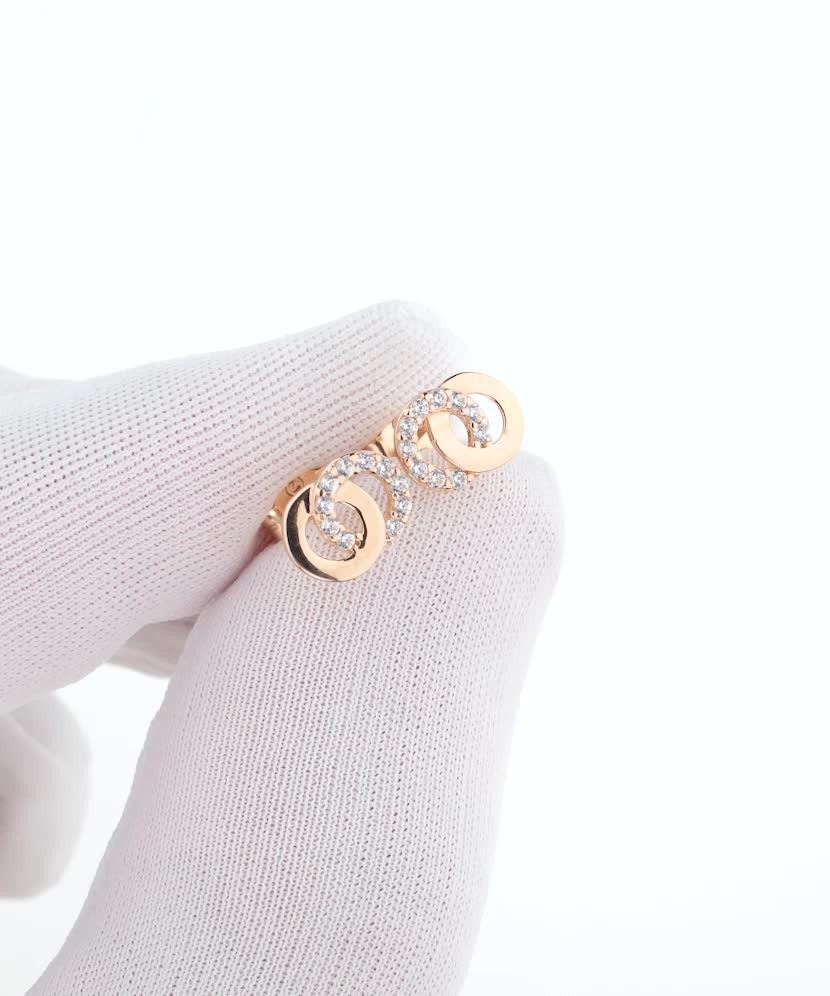 Золотые серьги с цирконами