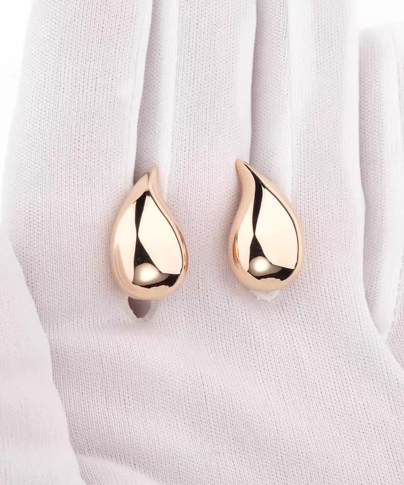 Золотые серьги