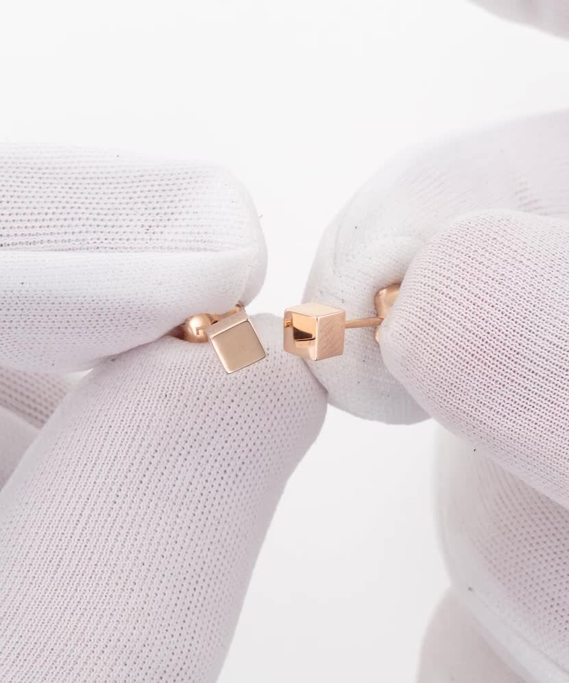 Золотые серьги