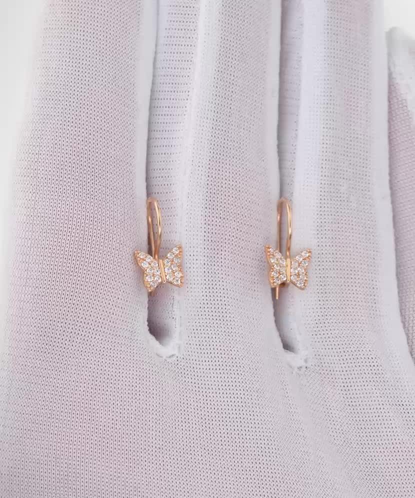 Kuldkõrvarõngad tsirkoonidega "Liblikas"