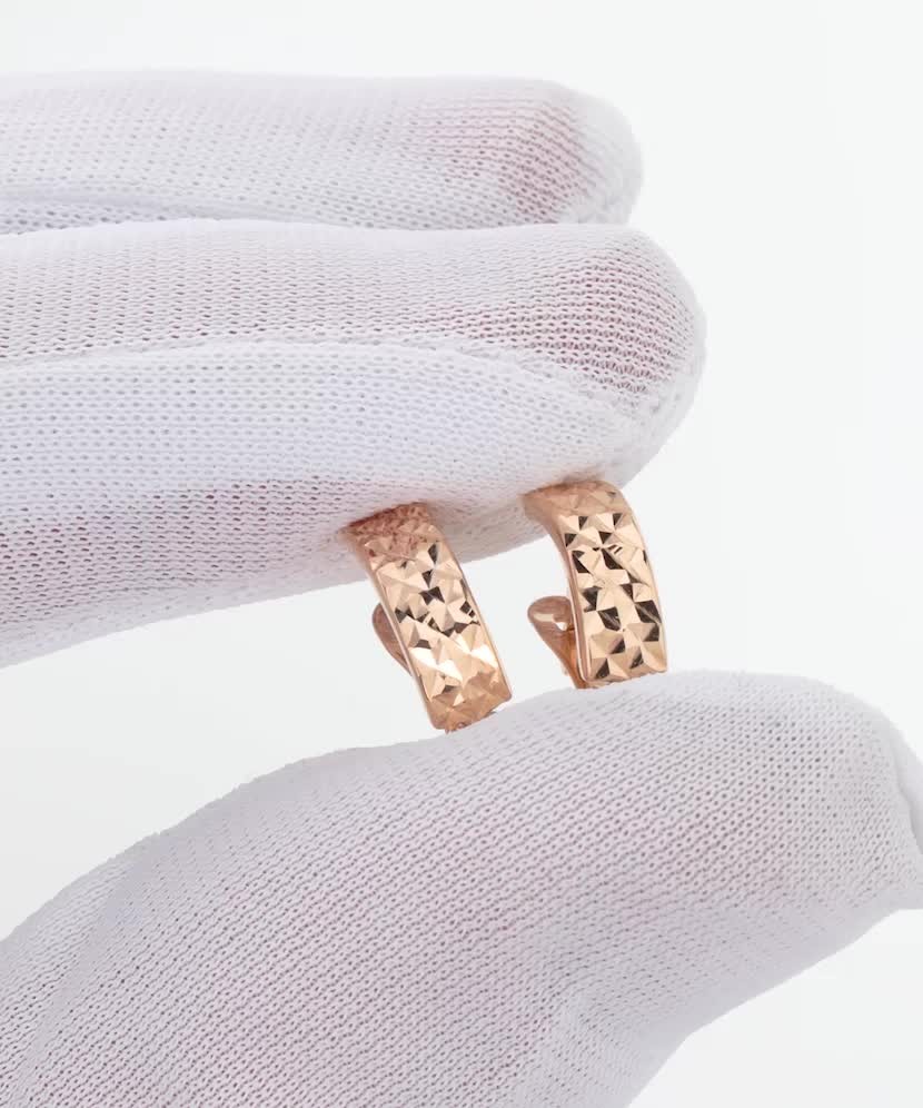 Золотые серьги