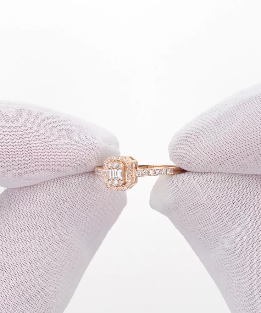 Золотое кольцо с алмазами