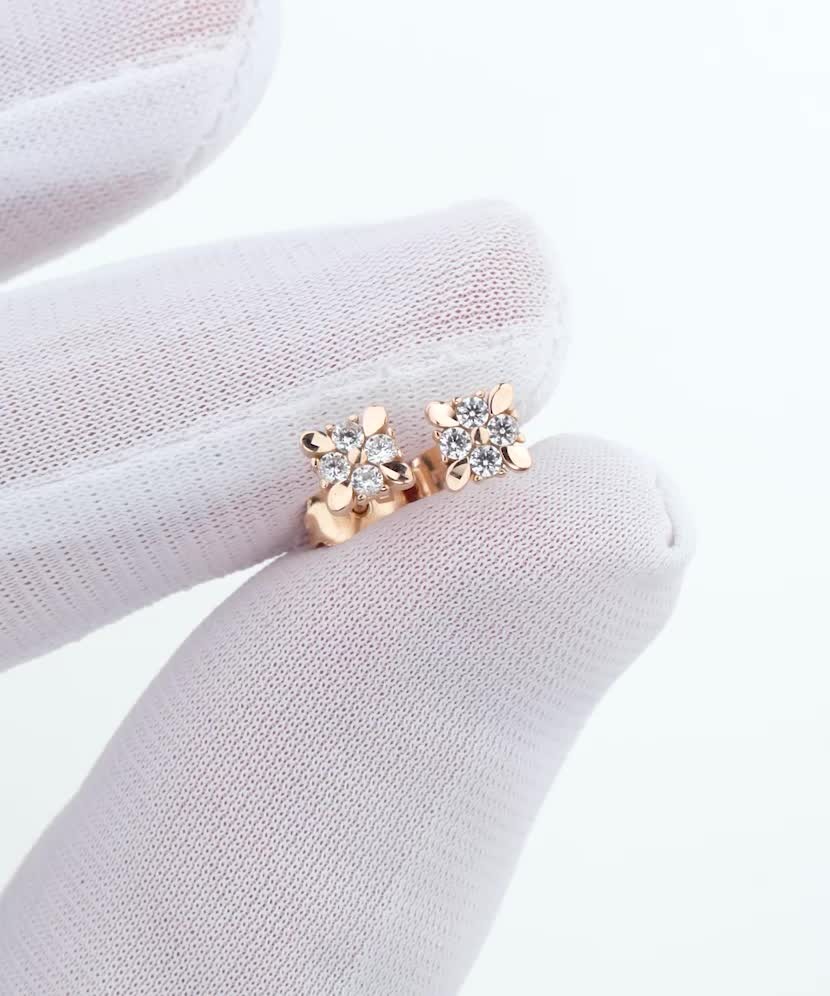 Kuldkõrvarõngad tsirkoonidega