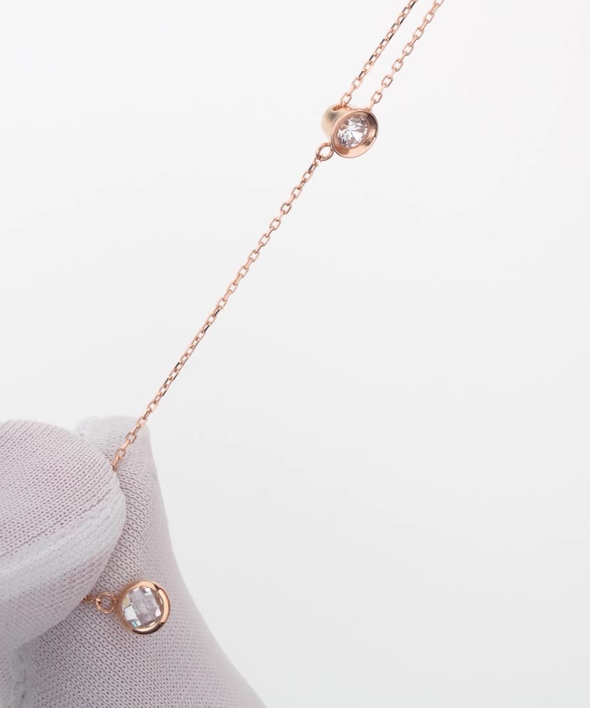 Золотая цепочка с подвеской из циркона