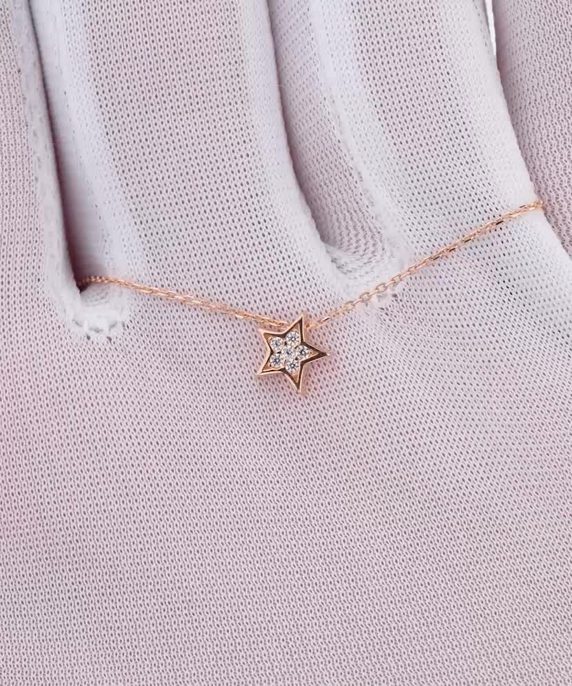 Золотая цепочка с подвеской из циркона "Звезда"