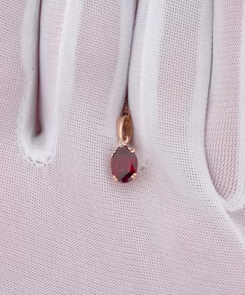 Золотой подвеска с цирконами