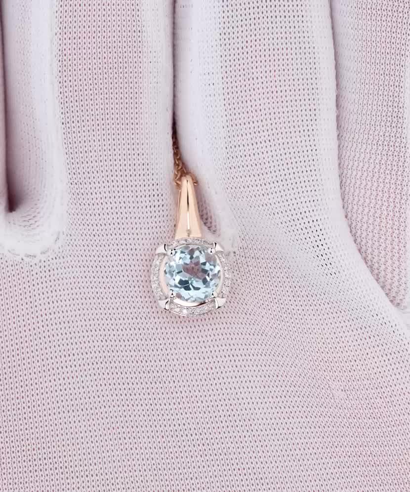 Золотая подвеска с топазом и бриллиантами