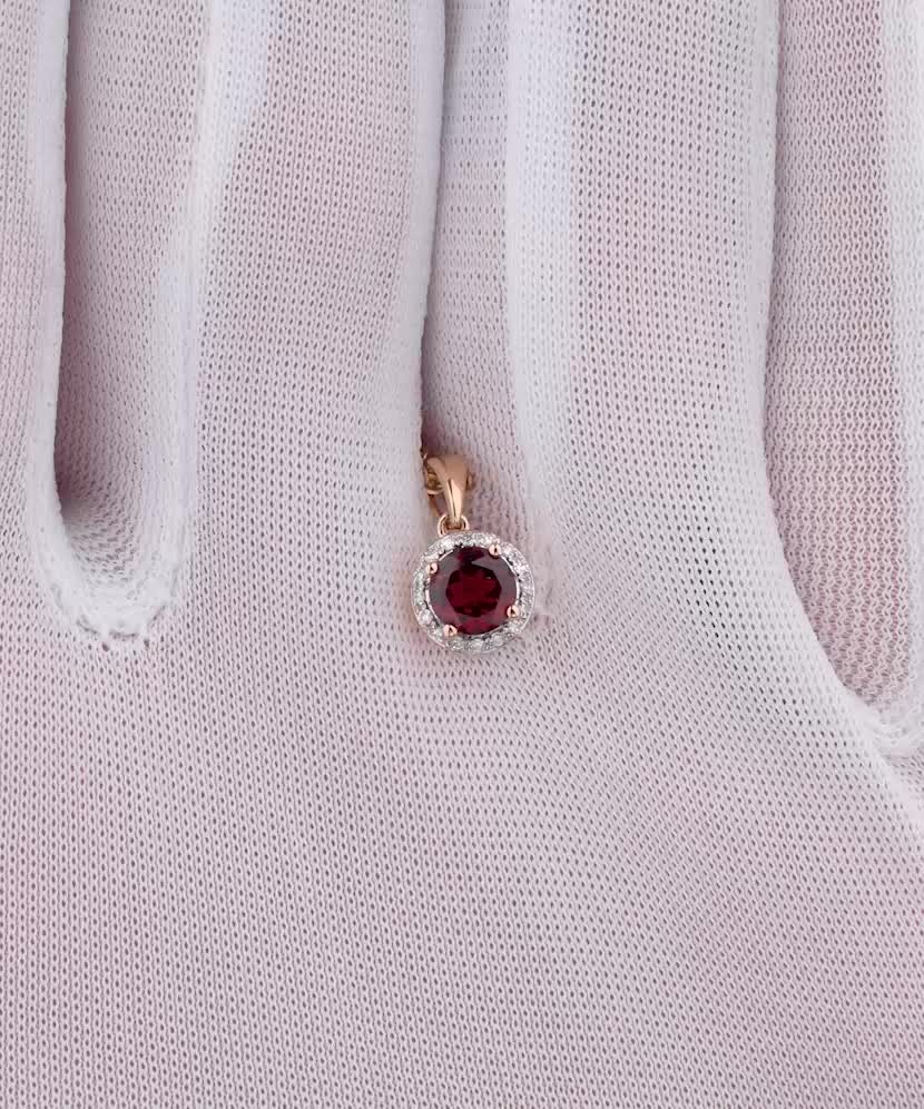 Kuldne ripats granaadi ja teemantidega "Süda"