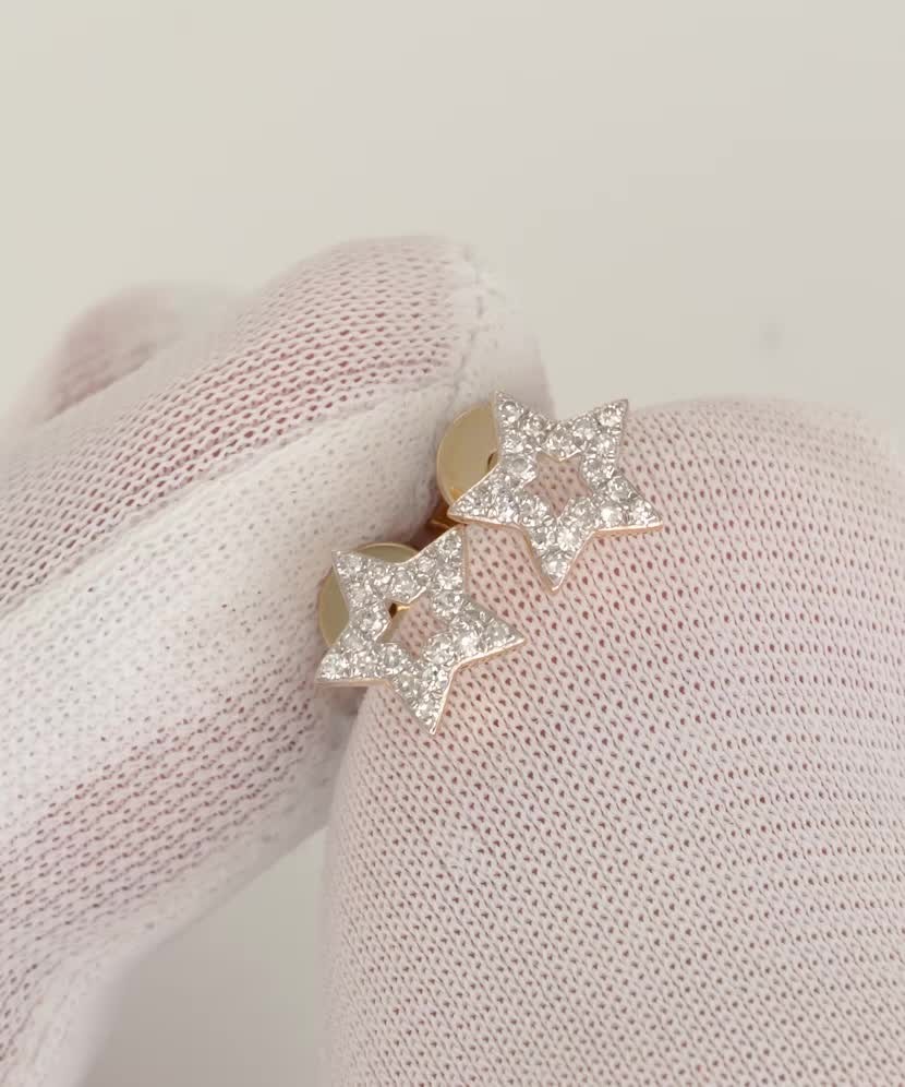 Серьги из золота с бриллиантами