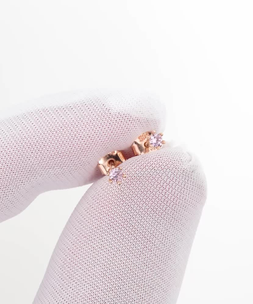 Золотые серьги с цирконами