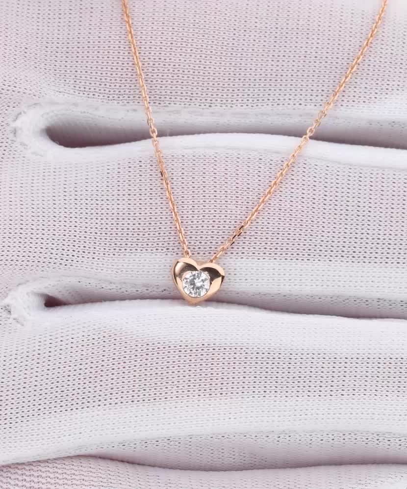 Kuldkett tsirkoonist ripatsiga "südameke"