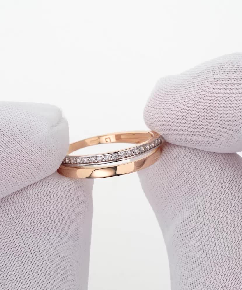 Золотое кольцо с цирконами