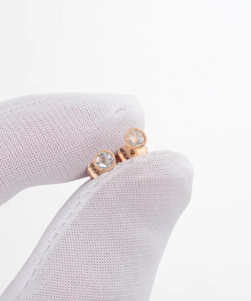 Золотые серьги с цирконами