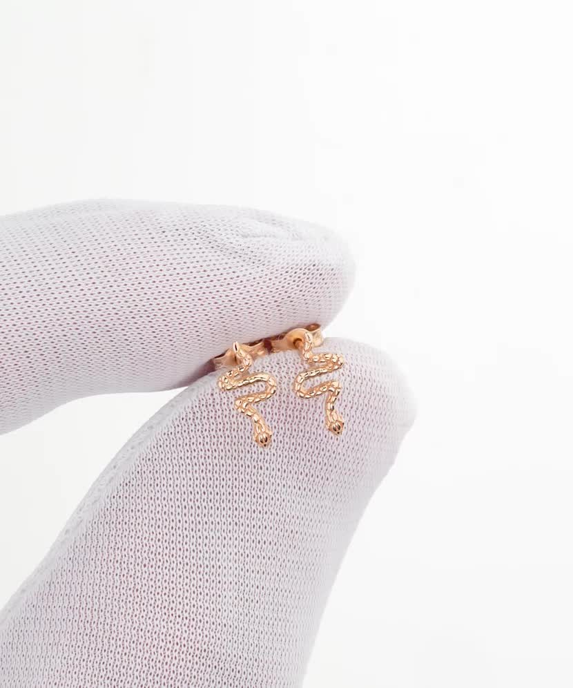 Золотые серьги