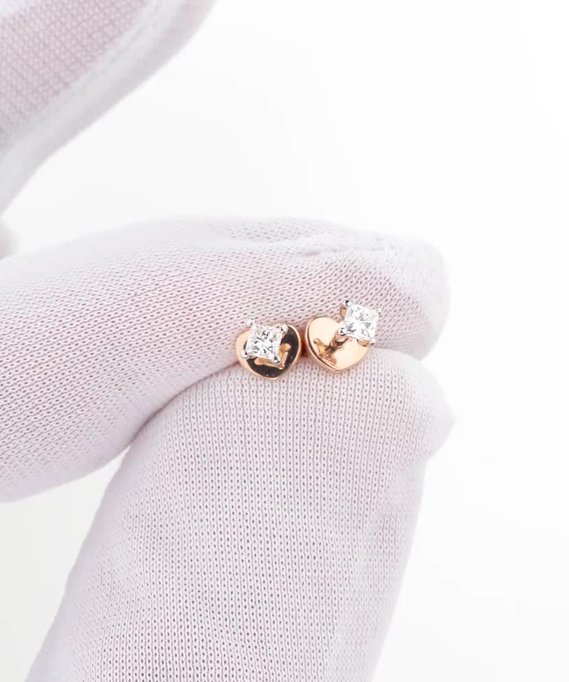 Золотые серьги с бриллиантами