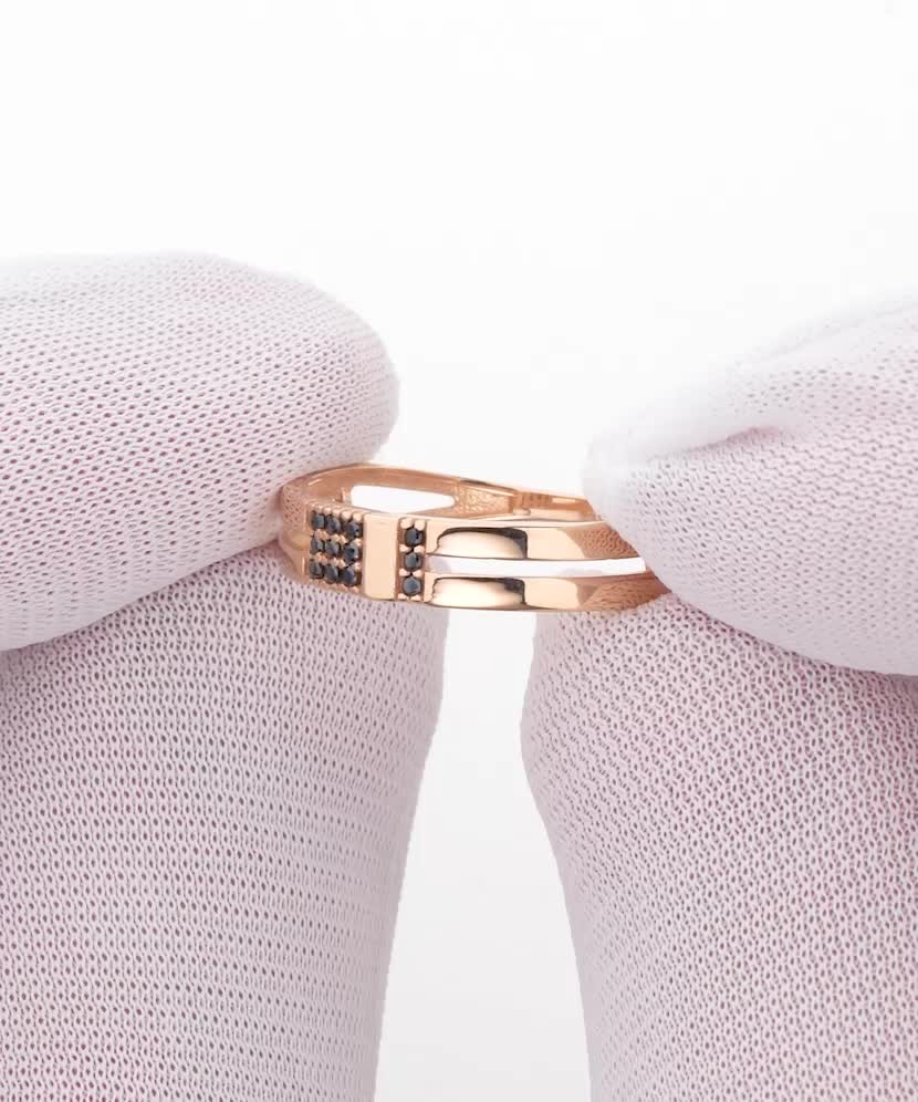 Золотое кольцо с цирконами