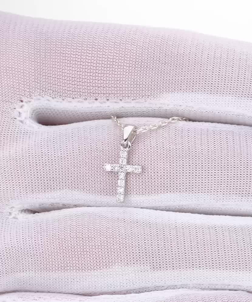 Valgest kullast ripats teemandiga "Rist"