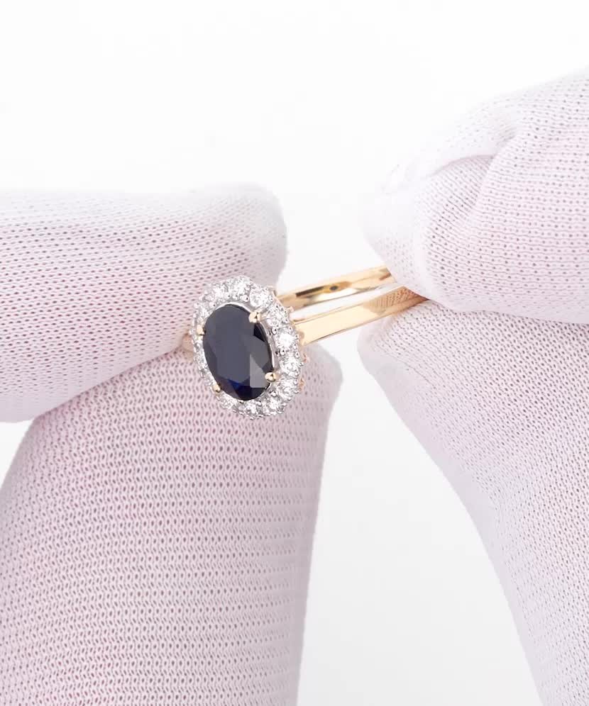 Кольцо из жёлтого золота с сапфирами и бриллиантами