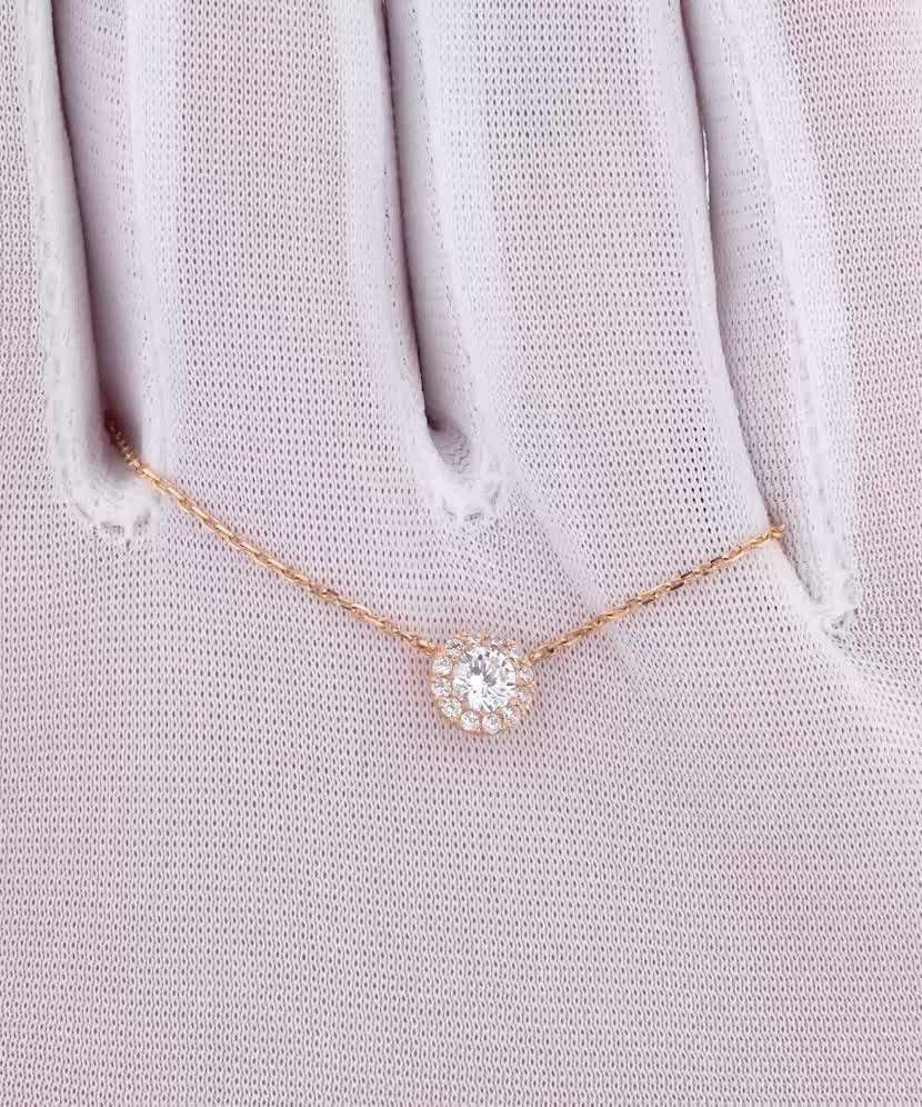 Золотая цепочка с подвеской из циркона