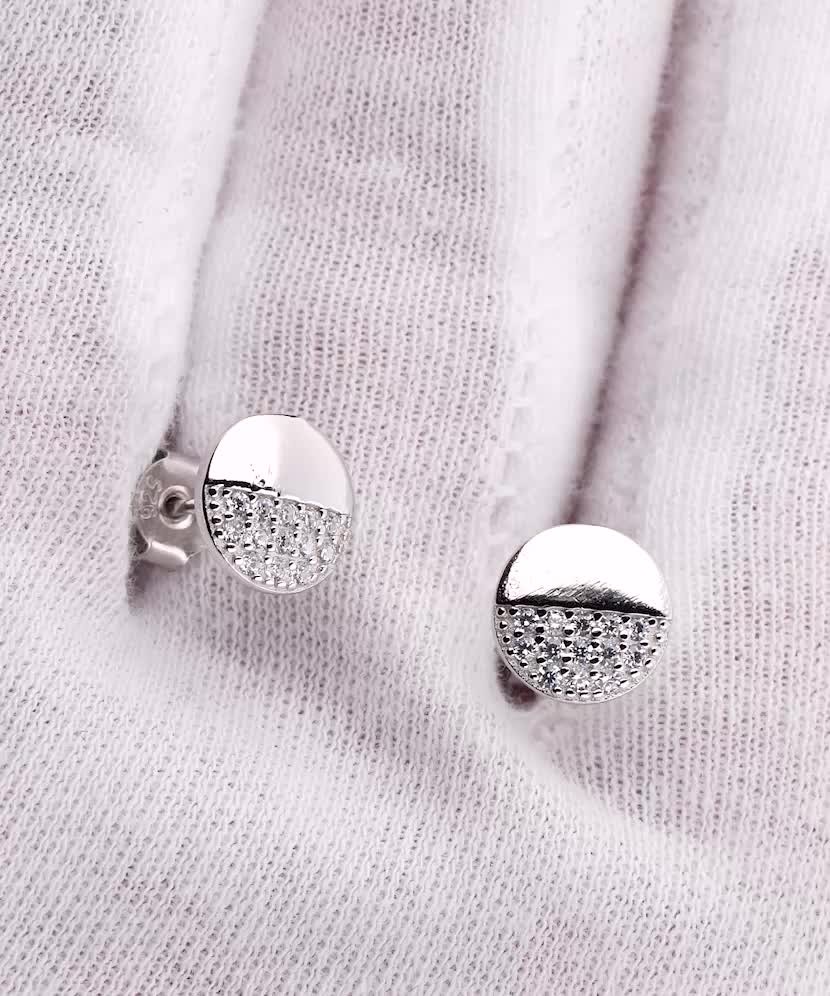 Серьги из серебра с цирконами