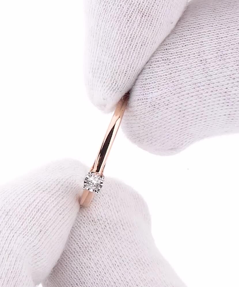 Кольцо из золота с бриллиантом