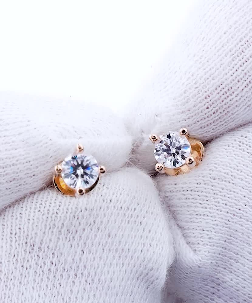 Золотые серьги с цирконами