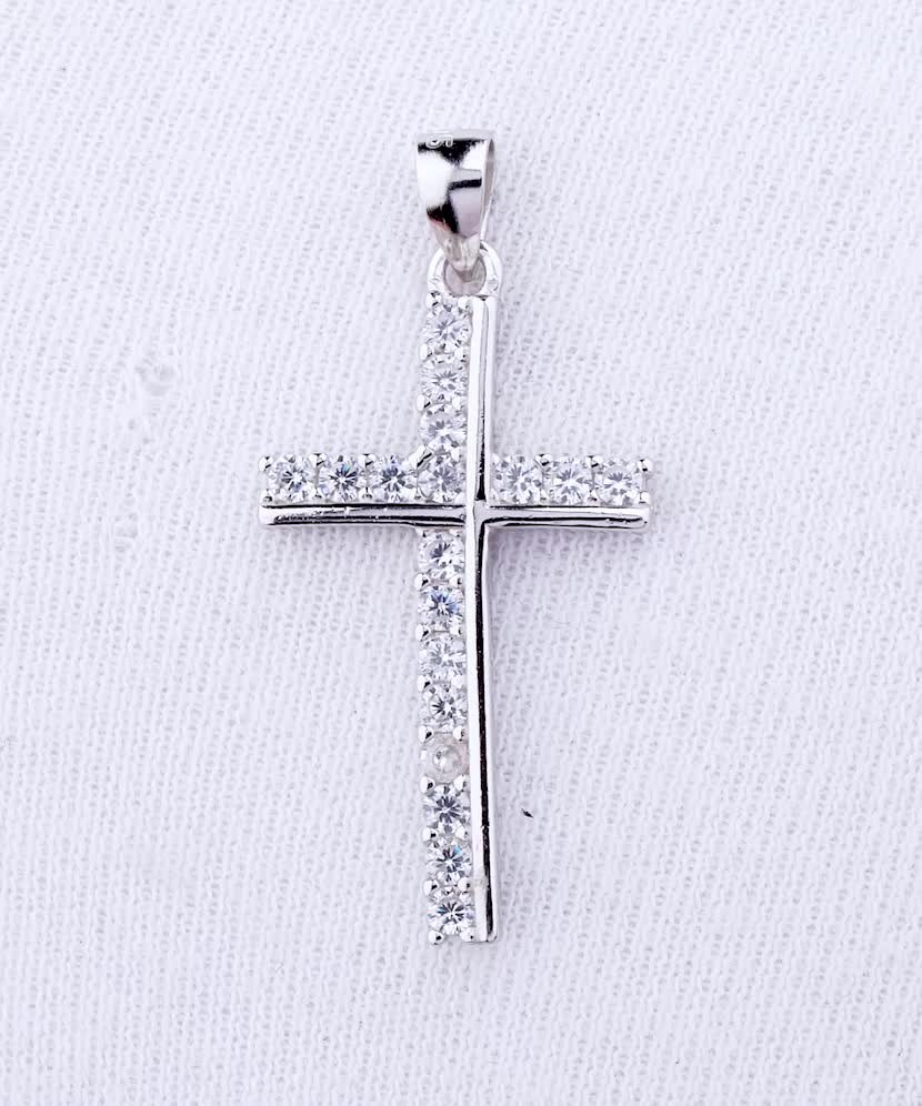 Серебряный подвеска с цирконами „крест“