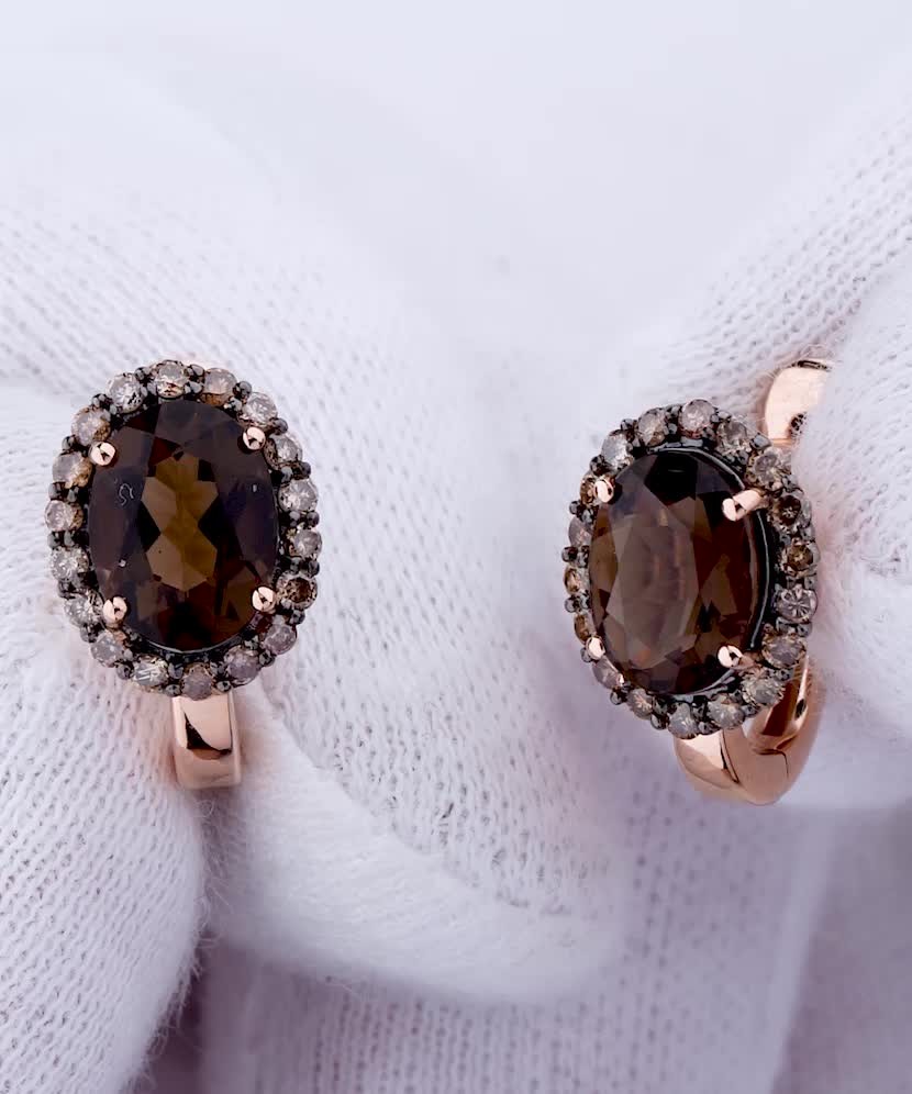 Kuldkõrvarõngad teemantide ja suitsukvartsiga