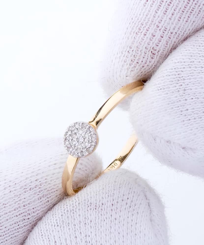 Кольцо из желтого золота с бриллиантами