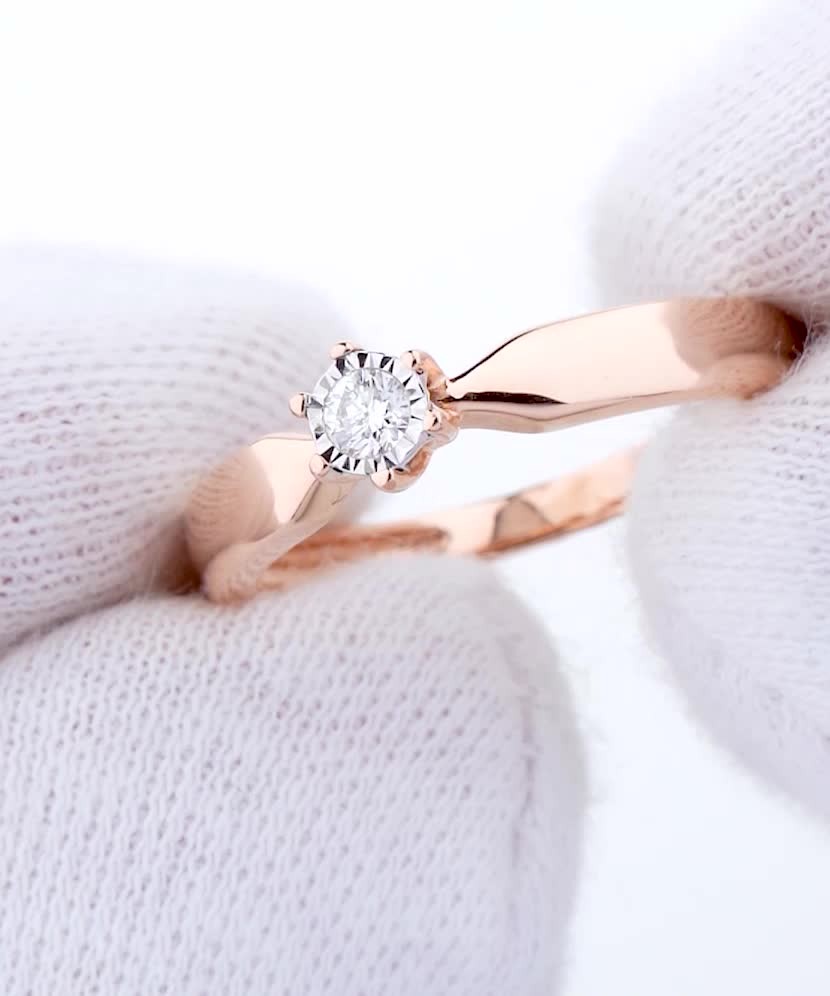 Kuldsõrmus briljantidega