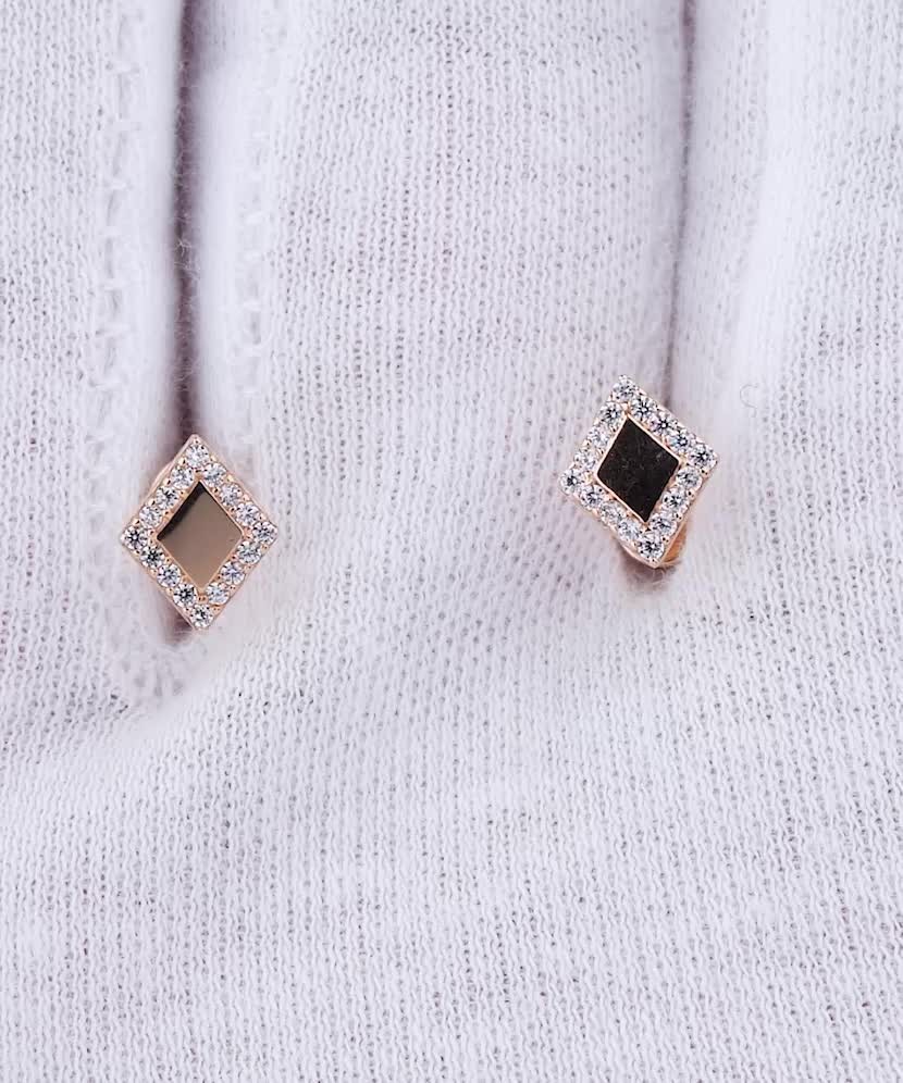 Kuldkõrvarõngad tsirkoonidega