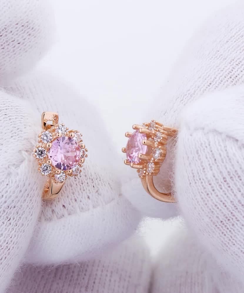 Золотые серьги с цирконами