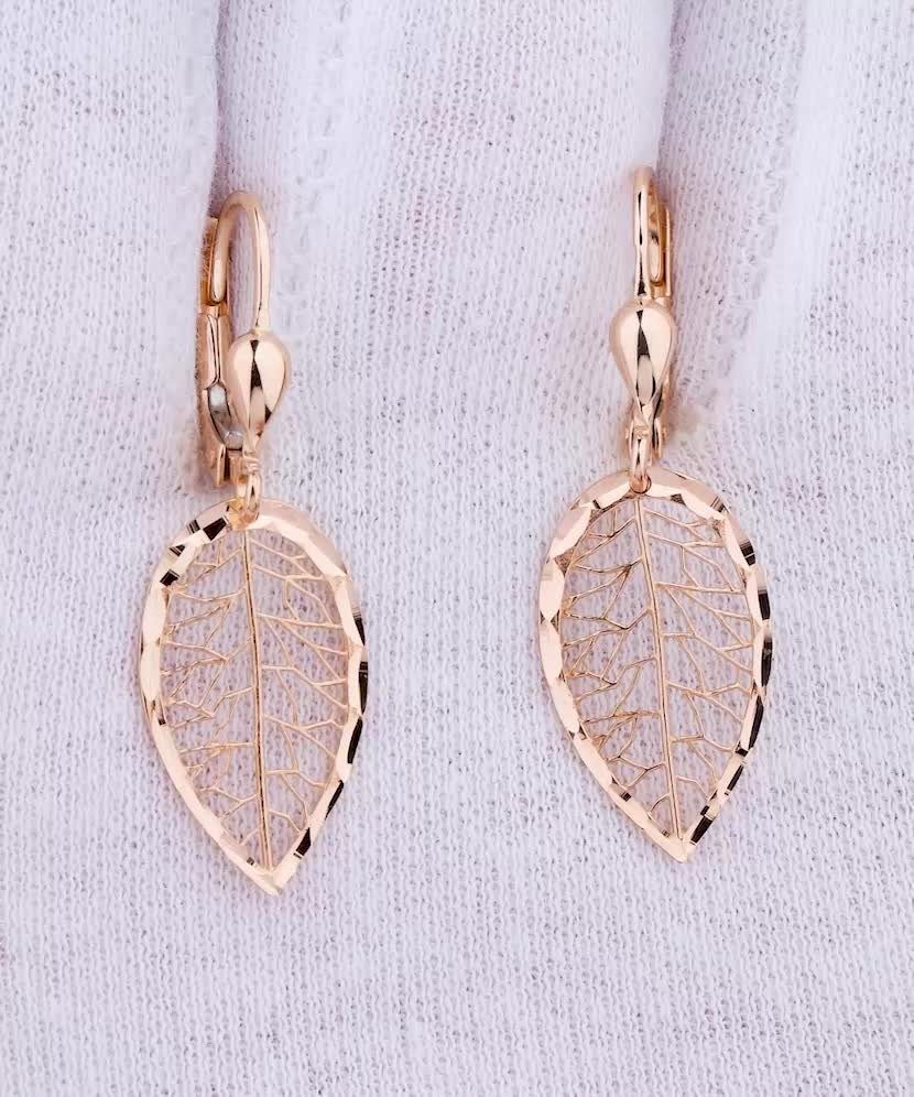 Золотые серьги