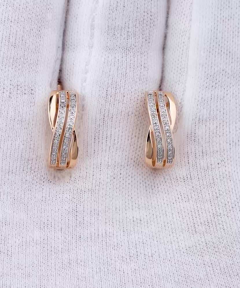 Золотые серьги с алмазами