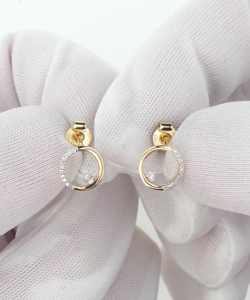 Серьги из золота с бриллиантами